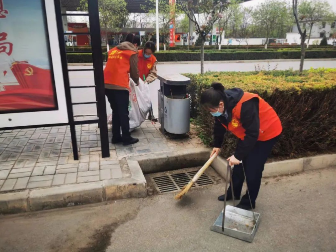 15vip太阳集团官网赴包抓共建村社开展卫生清扫志愿服务活动(图5)